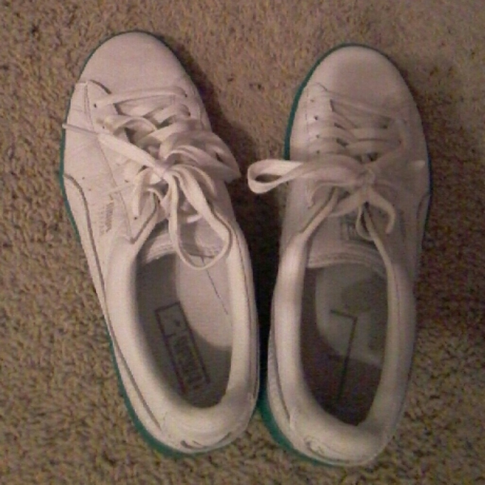 Puma Baskets size 7.5